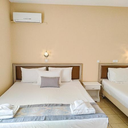 Celeste Golden Beach Криси Амудия Стая снимка