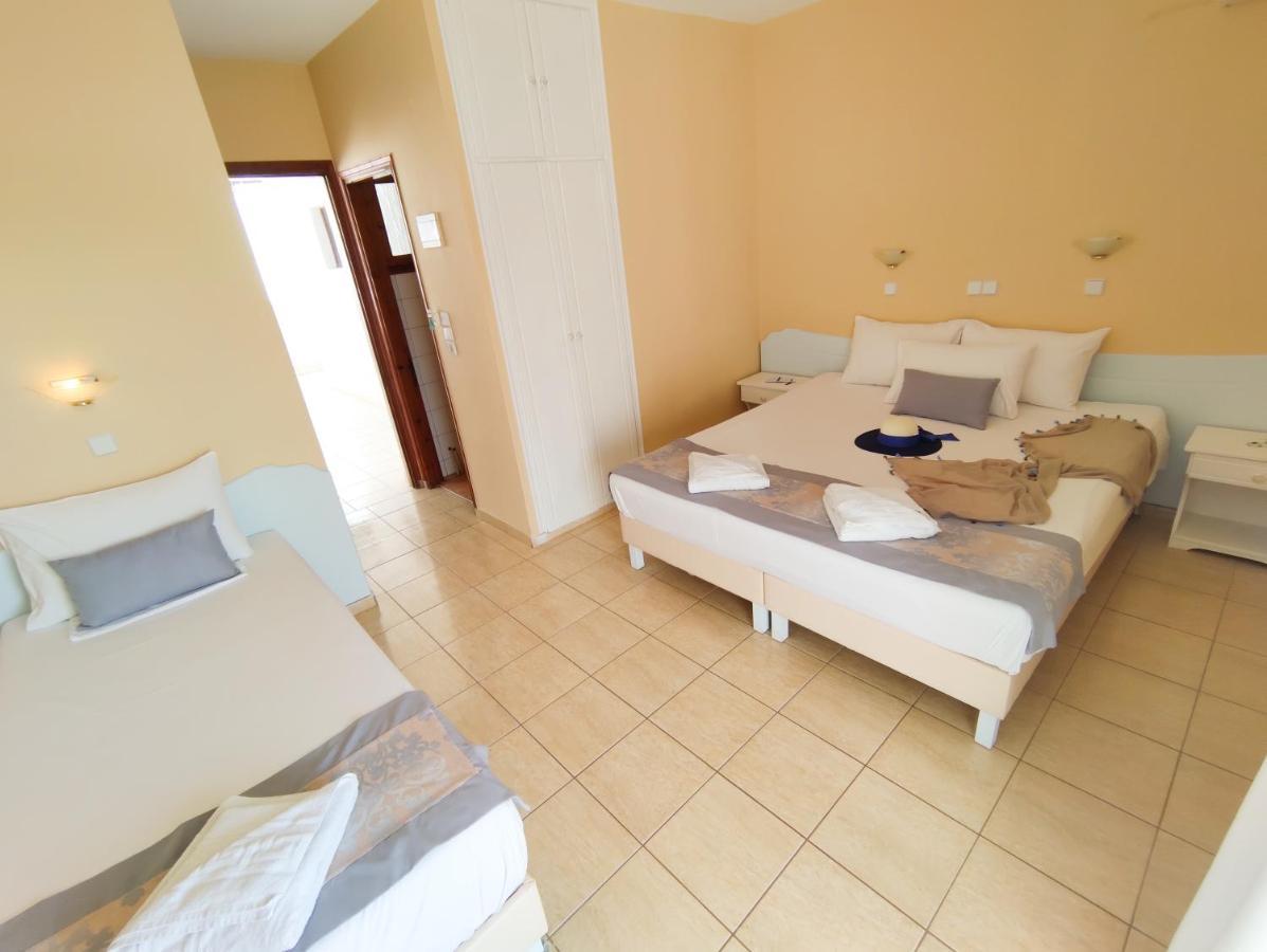 Celeste Golden Beach Криси Амудия Екстериор снимка